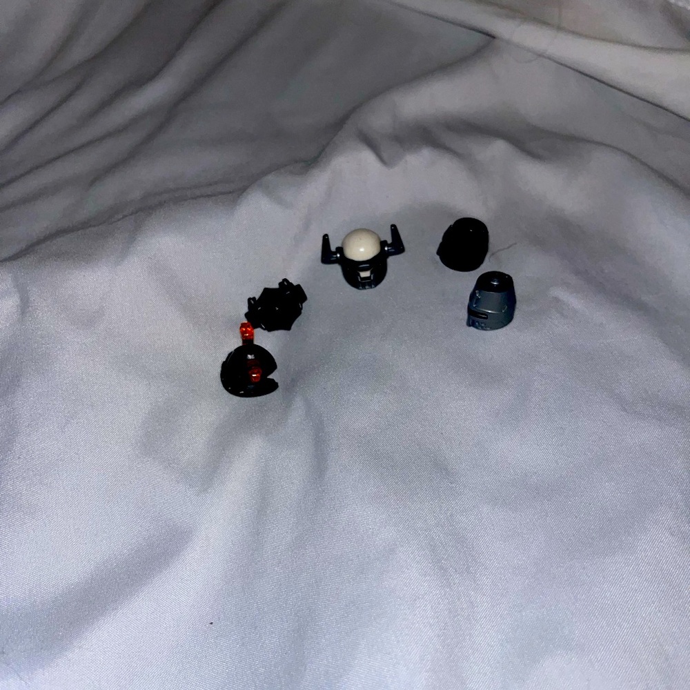 Lego Nexo knights hero hat pieces